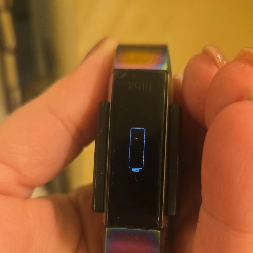 fitbit sleek iridescent